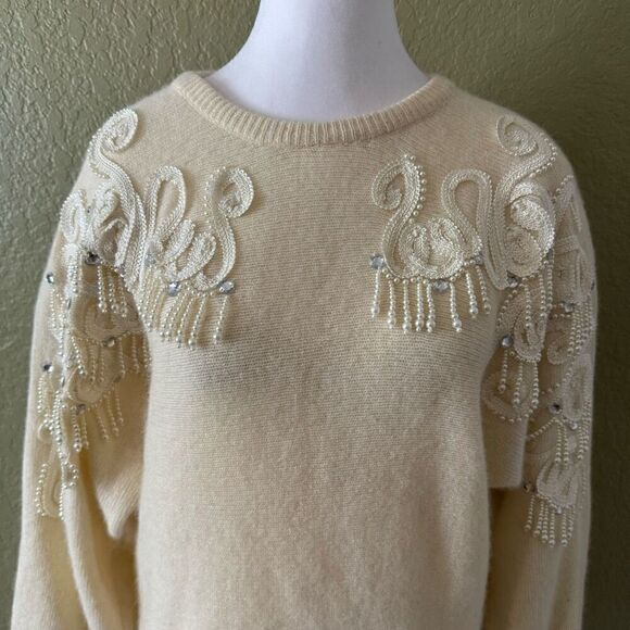 Vivien Forest Size S Beaded Pearl Embroidered Sweater Cream Coquette Grannycore - Picture 2 of 10